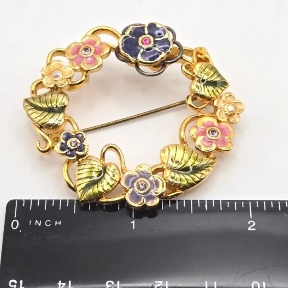 Kenneth Cole Floral Wreath Brooch Gold Tone Flowers Enamel Rhinestone‎